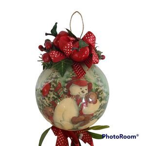 Oversize Mistletoe Christmas Holiday Doorway Or Window Bears Hanging Ornament